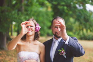 Nevšední fotografie svatebních prstýnků